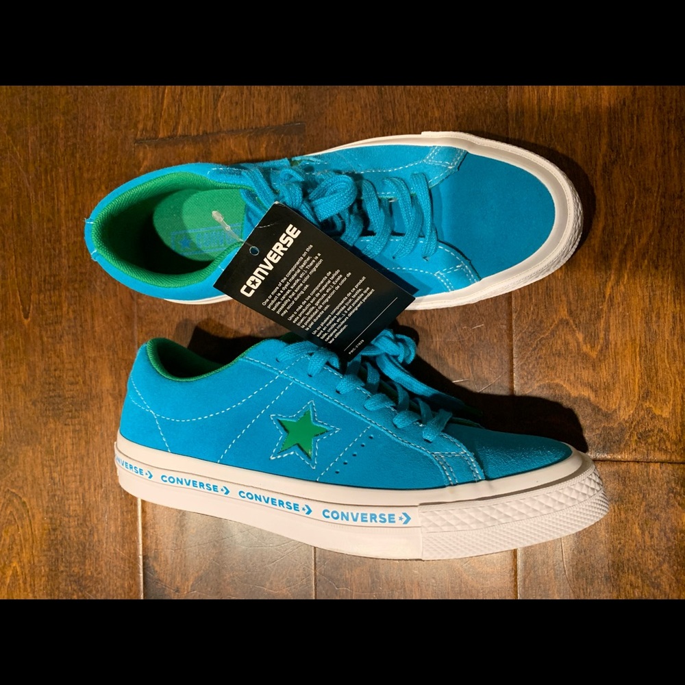 Converse Chuck Taylor® One Star Leather sneaker